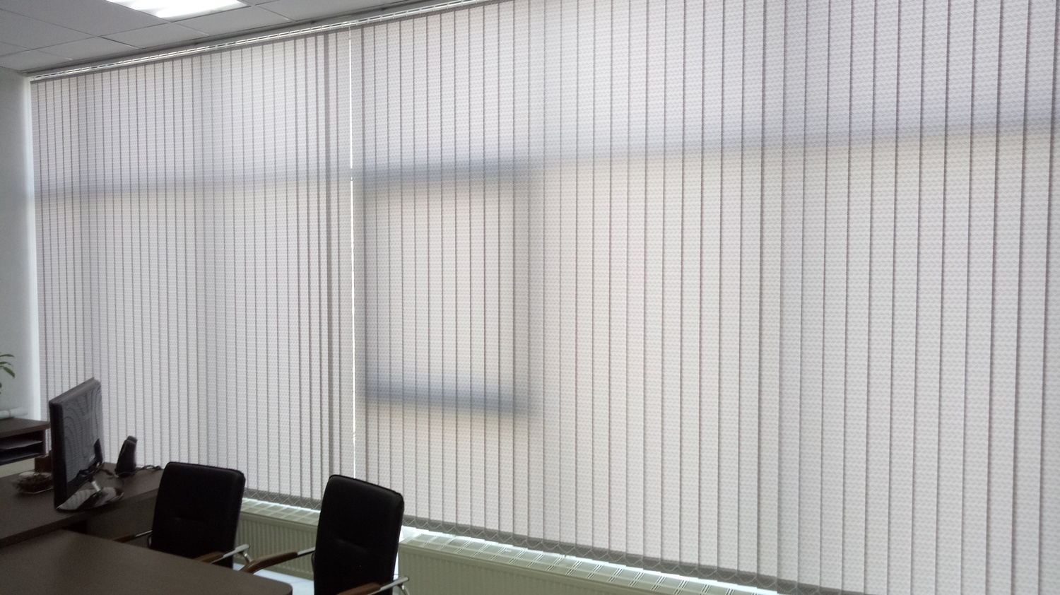 Вертикальные жалюзи с карнизом - ткань Лайн NEW любого 1 цвета